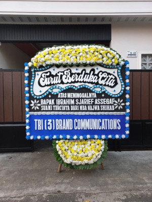 Papan Bunga Duka di Siokona